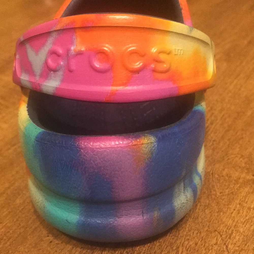 Crocs - Picture 10 of 12